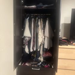 Wardrobe w/drawer