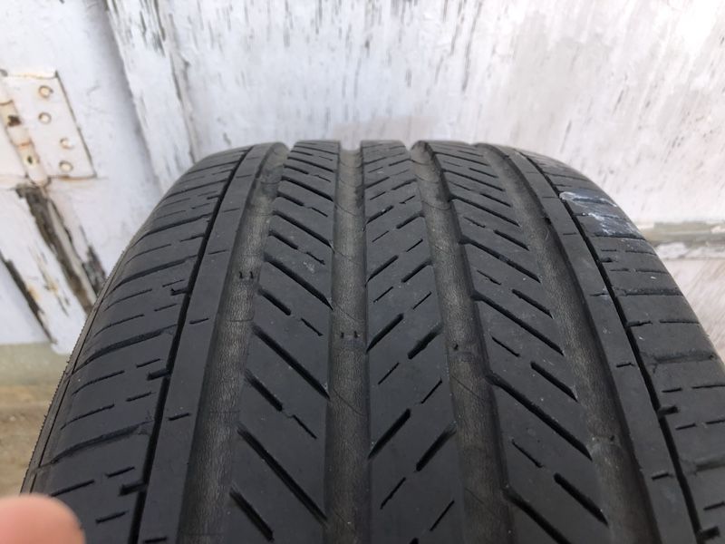 Michelin 255/55/16 tire 255/55R16