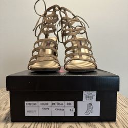 Beige Thick Heel Shoes 