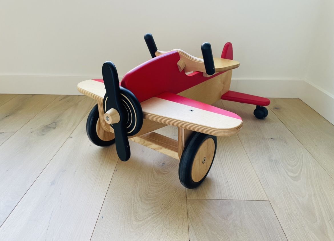 Crate And Kids Airplane Ride On Toy