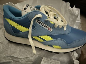 Reebok Classic Nylon Running Shoe Size 6.5 MEN