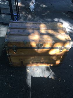 Antique steamer truck