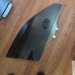 Vidrio Delano Derecho 2021-25 Honda Accord