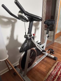 UPGO Stationary Bike - Like New / Lightly Used (Used 5 Times)