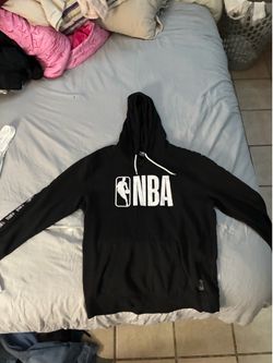 NBA Hoodie Black  size Large