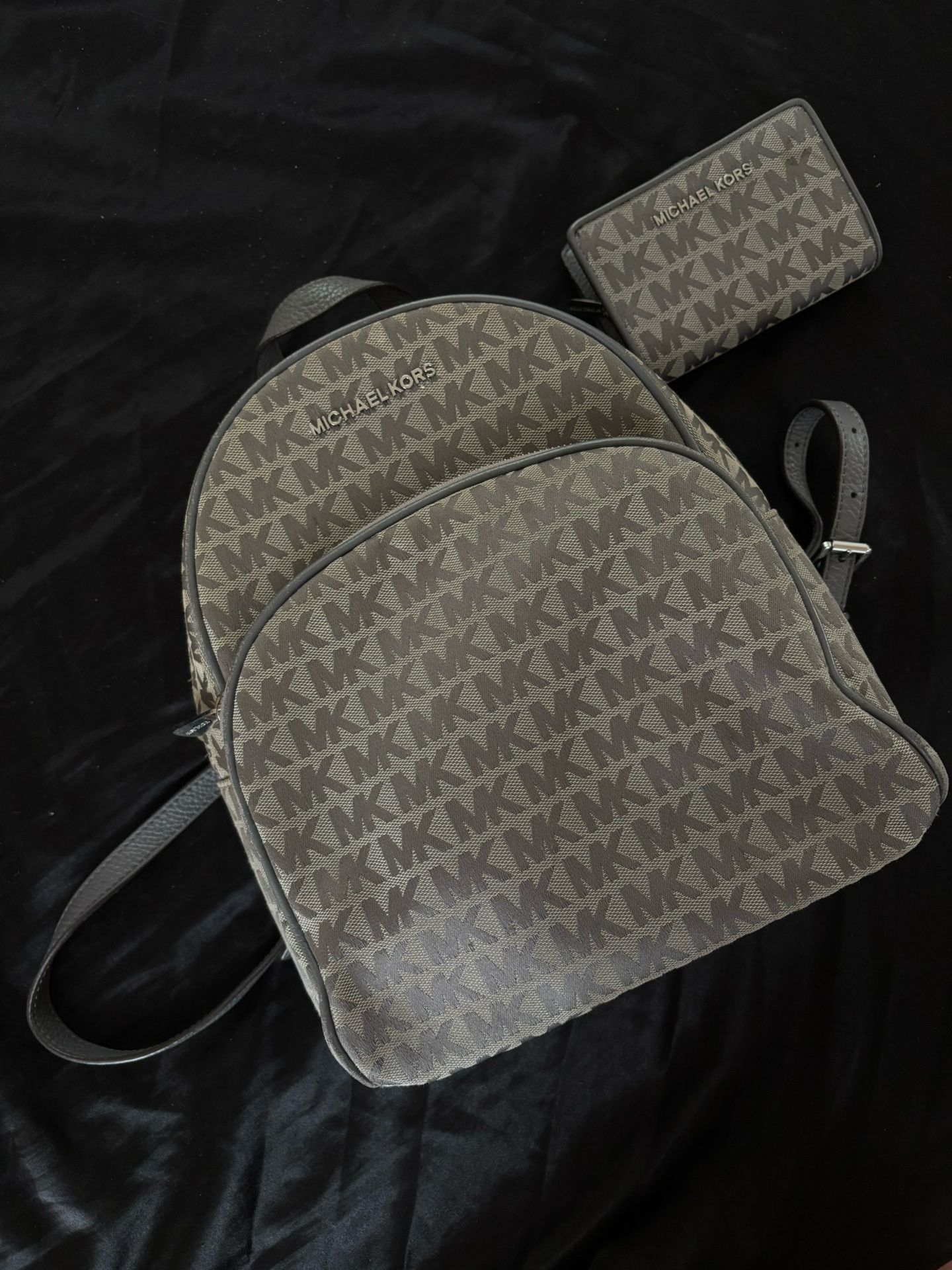 "Michael Kors Backpack Wallet Set - Designer Bag - MK Purse