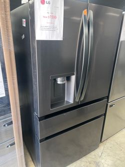 Clearance Sale!LG refrigerator open box with 1 year warranty