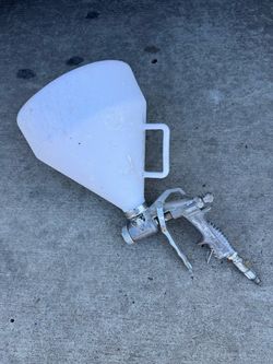 Central Pneumatic Texture Spray Gun with Hopper and one spray tip