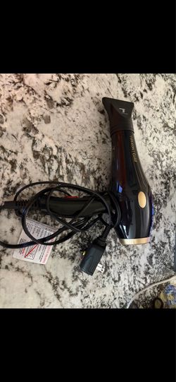 Like new excellent condition hair dryer