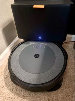 iRobot Roomba j6+ Self-Emptying Vacuum w/Clean Base