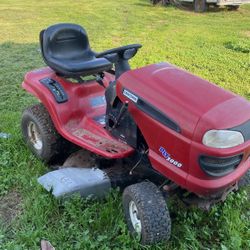 Craftsmen Riding Mower (parts Or Repair)