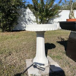 Concrete Bird Bath. REAL Concrete Bird Bath