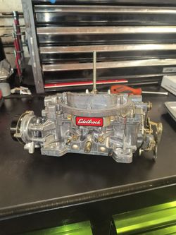 Edelbrock Carburetor