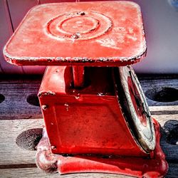 Vintage Metal Scale (Works And Calibrated)
