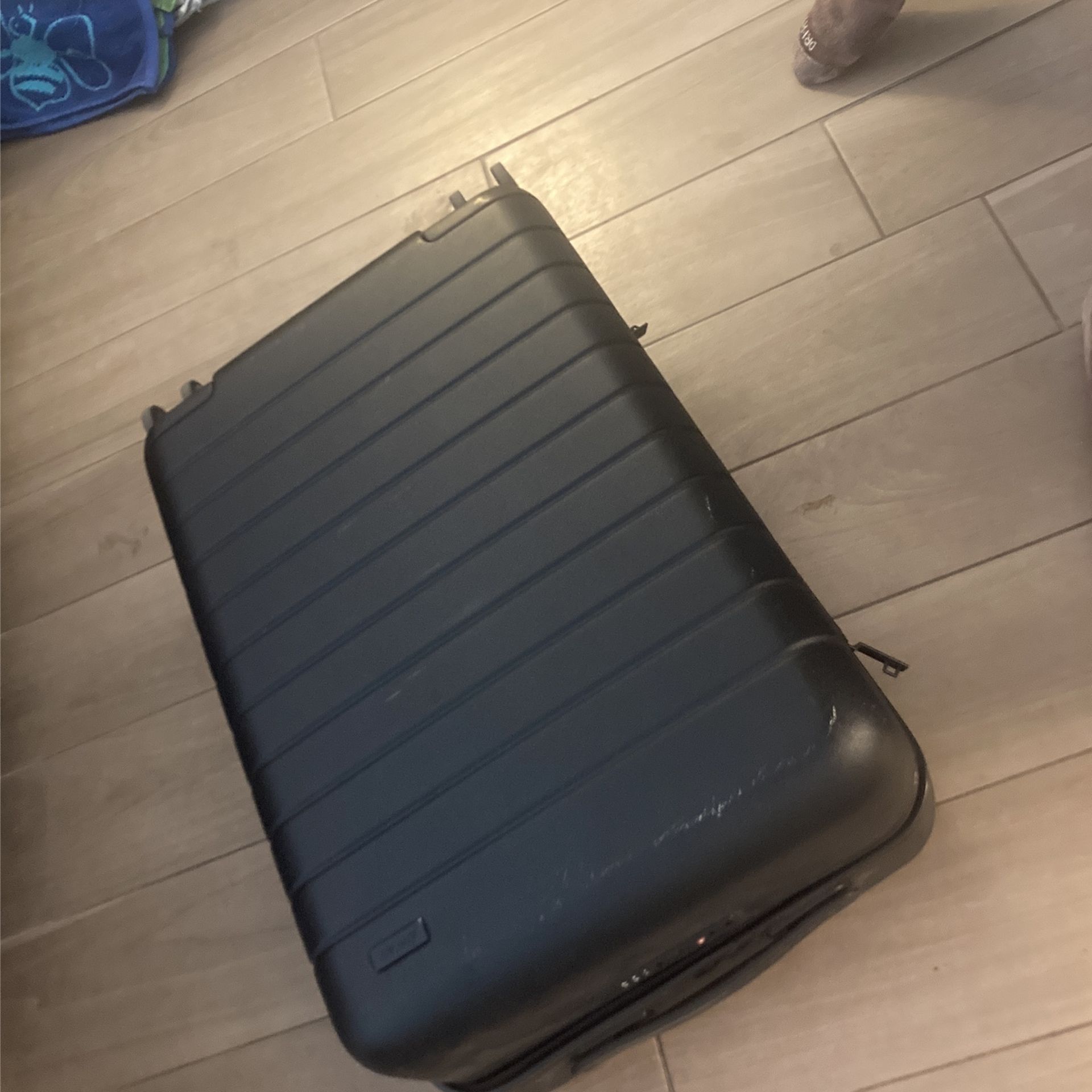 AWAY Carry-On Flex Suitcase🔥1/3 The Price! Pre-Owned, Works GREAT!