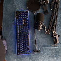 keyboard+ webcam + mic