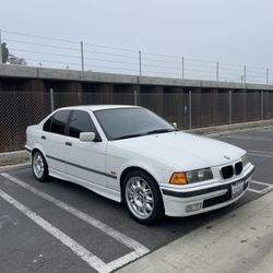 1998 BMW 328i