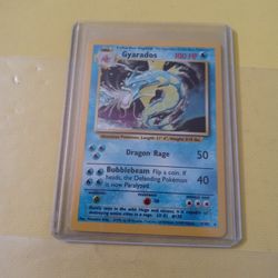 Gyarados Base Set Holographic 1995 Pokemon Cards