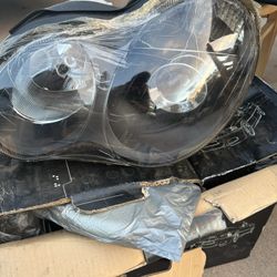 Mercedes Headlight
