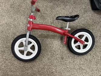 Radio Flyer Classic Air Ride 12" Balance Bike - Red Toddler Training Bicycle