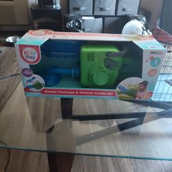 Play Day Bubble Chainsaw And Trimmer Combo Set
