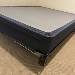 Box Frame bed For free