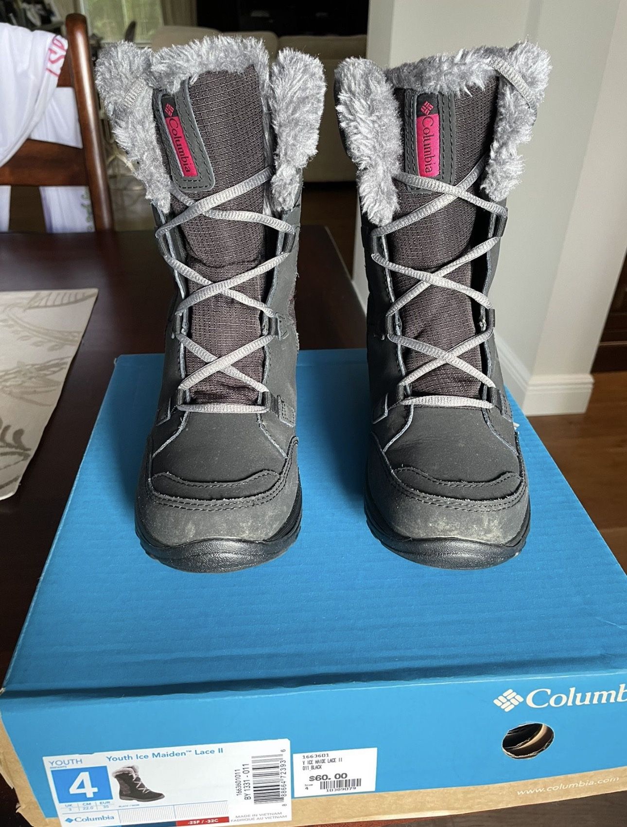 Columbia Winter Boots Youth Girl Size 4