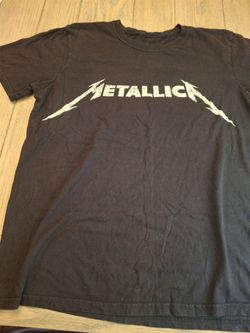 Men's Size Medium M black Metallica graphic t-shirt Black Heavy Metal Rock Goth