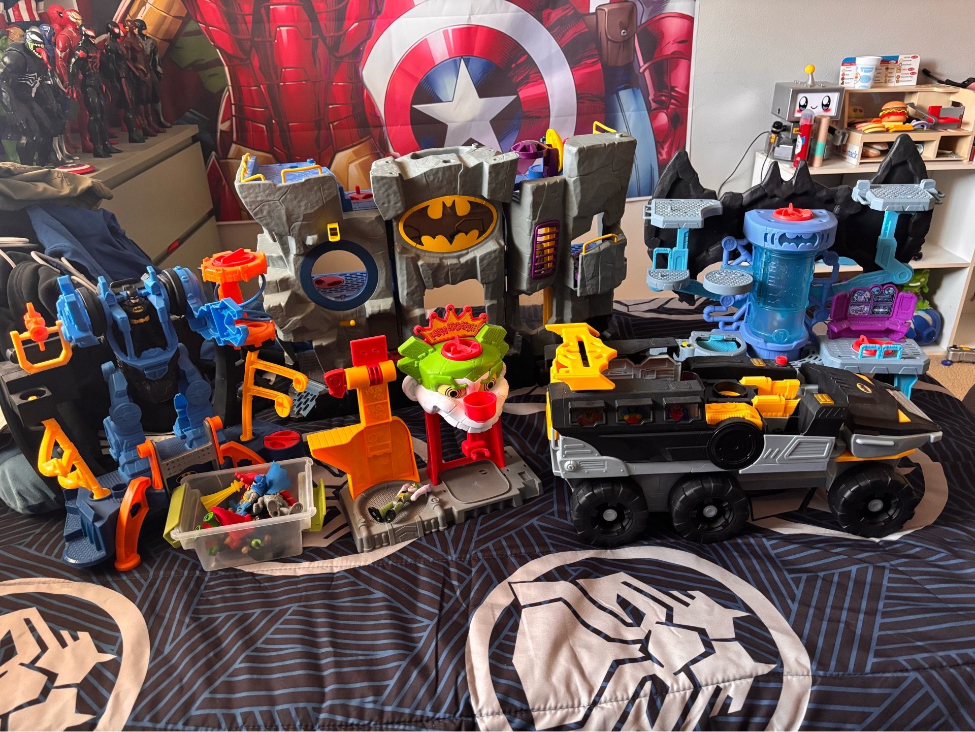Batman cave toys cars imaginex