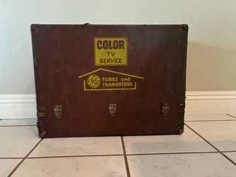 Vintage GE Color TV Television Tubes & Transistors Case. Case Only. Pre Owned.