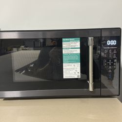 Hamilton Beach 1.1 Cu Ft Countertop Microwave Oven