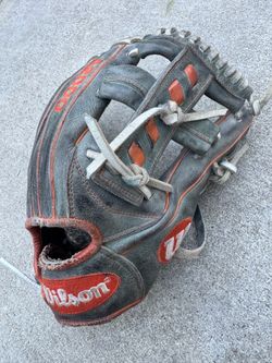 Wilson A2000 baseball Glove normal wear but still good have more equipment available