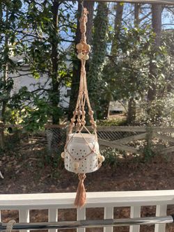 Macramé (plant holders.