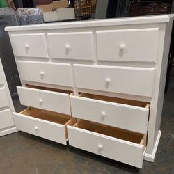 Nine Drawers Dresser 