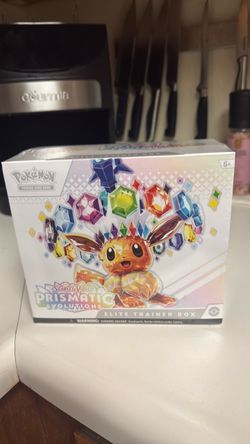 Pokémon Scarlet & Violet Prismatic Evolutions Elite Trainer Box