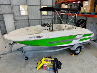 2016 Bayliner E16 with 75hp motor