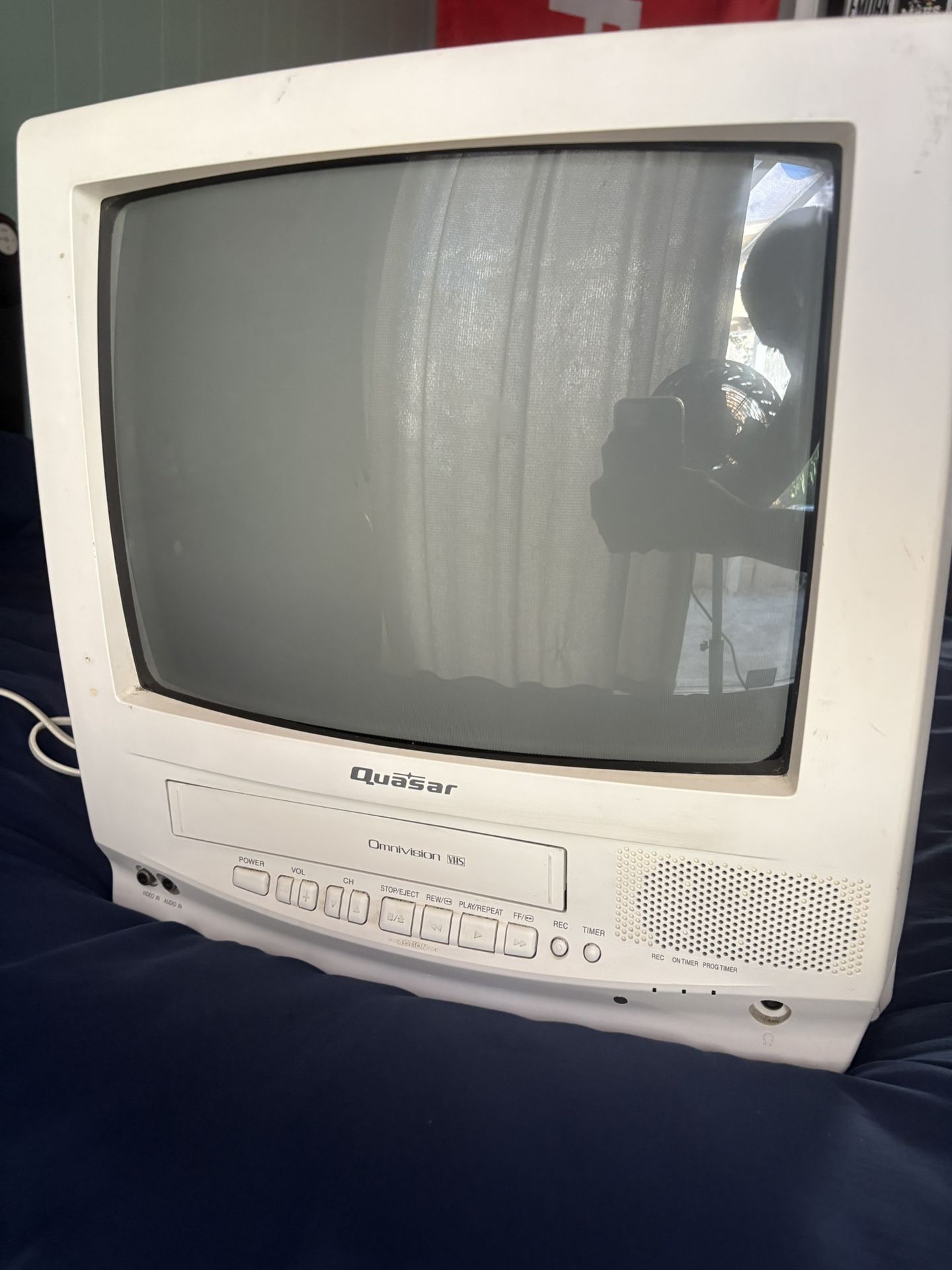 CRT Tv