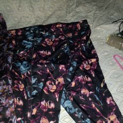 Brand New With Tags Yoga Pants Size 1X 2X And 3X $4 Each Or 3 For $10
