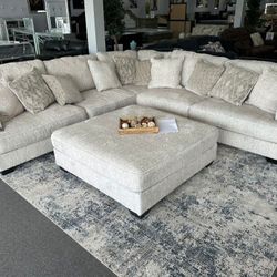 Brand New Rawcliffe 3-Piece Sectional