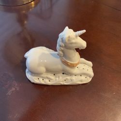 Unicorn Potpourri Holder Avon 1981
