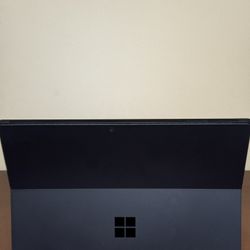 Microsoft Surface Pro 7 Intel Core i5-1035G4 CPU @ 1.10GHz 8GB RAM 256GB SSD 
