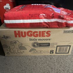 Huggies size 8 / Huggies tamaño 8 