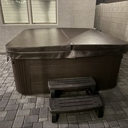 Master Spas Hot Tub