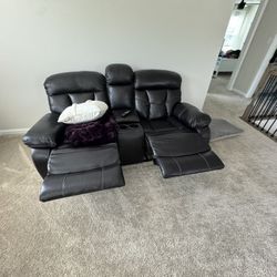 Arden Reclining Loveseat w/ Centerii Console