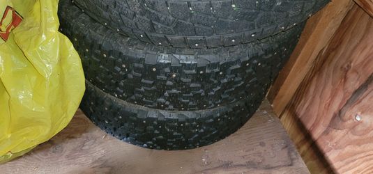 Tacoma wheels: 4 studded Snow Tires LT225/75 R15