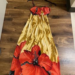 Brand New Woman’s Ace Fashion brand Yellow Floral Dress Up For Sale 