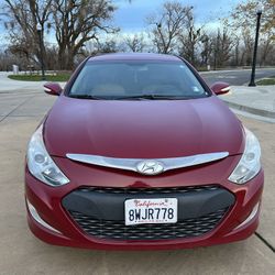 2013 Hyundai Sonata Hybrid