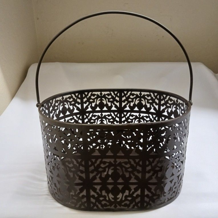 BRAND NEW BROWN METAL BUCKET WITH HANDLE THAT FOLDS DOWN 