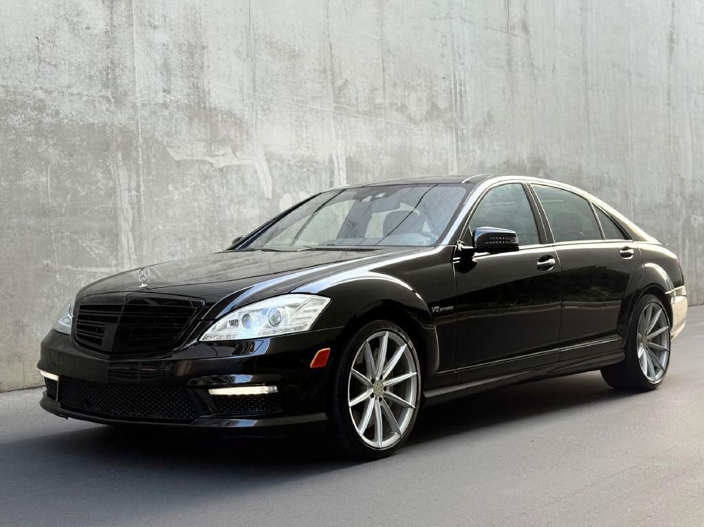 2012 Mercedes-Benz S 63 AMG