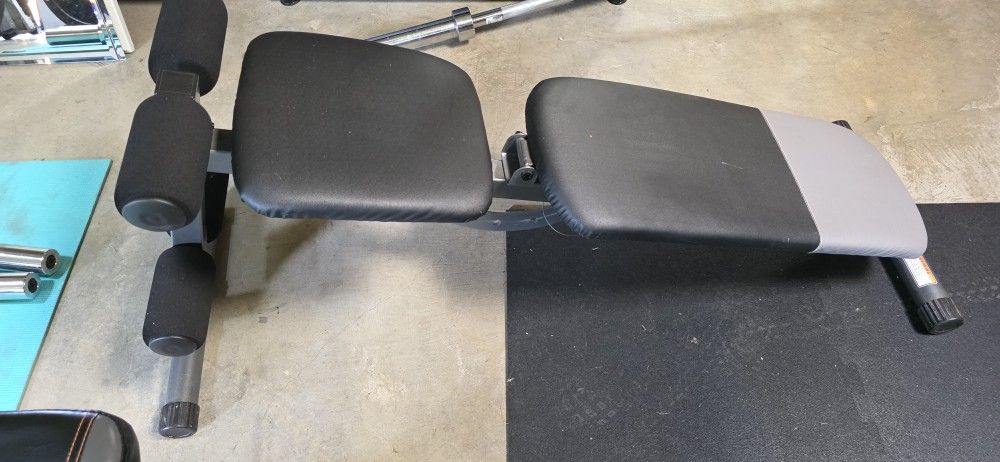 Incline, Decline Weight Bench
